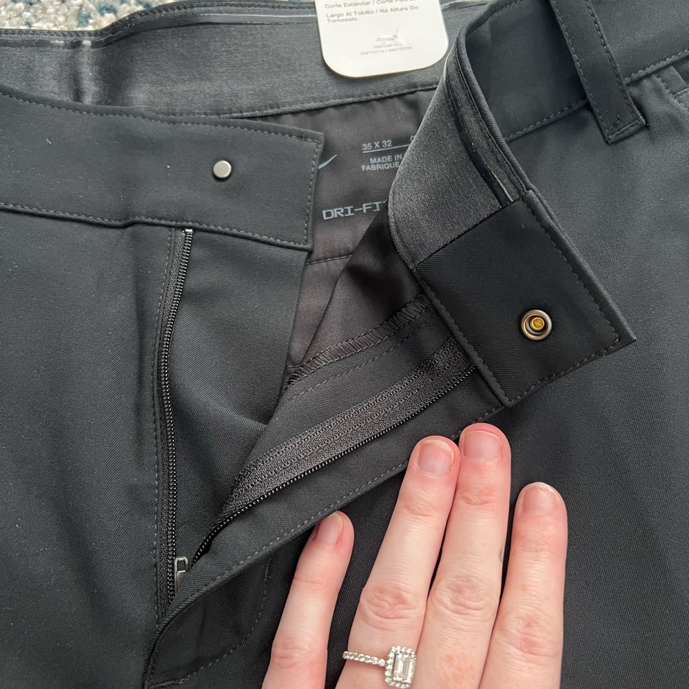 Nike Black golf / work pants - Picture 2 of 6